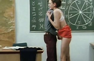 video sexe: Les filles ont suscité l’homme avec des affections lesbiennes et l’a amateur vidéo x mis en place avec leur