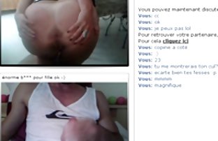 video sexe: Le veau avec un beau corps baise sur le szx gratuit lit avec le gars
