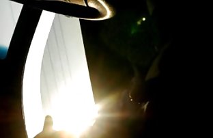 video sexe: Femme passionnée sexe amateuyr en noir stockingsuce le pénis du mari
