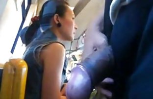 video sexe: Rinata, 18 ans, montre un sexe amteur francais corps flexible