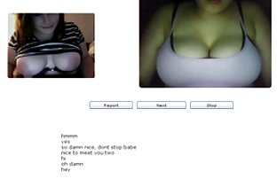 video sexe: Séance photo passionnante video x sexe de miettes russes sur la plage
