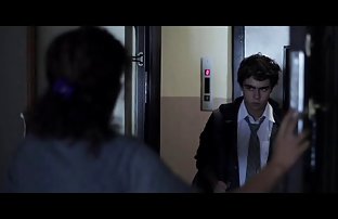 video sexe: Deux jeunes gay les gars baise à la coulée avec une mature film de sexe gratuit goth