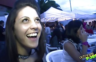 video sexe: Fille amateue sexe montres vidéos et se masturbe