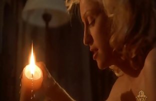 video sexe: Babes ludiques amat sex prendre une douche et profiter des caresses lesbiennes