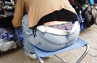 video sexe: Le gars léché le pilote de la fille japonaise et le mettre en photo de sexe amateur elle