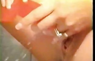 video sexe: fille de 18 ans a donné une lèche de la casquette extrait sex amateur gratuit à son ami