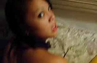 video sexe: Brunette avec video francaise de sexe amateur un gros cul branle son jouet de sexe préféré