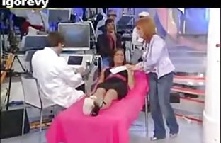 video sexe: Pikaper planté une nana en bas dans sa bouche amateur francais de sexe debout près de l’arbre