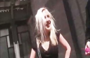 video sexe: Crazy Doctor amateur et szxe a ordonné un homme gay pour se masturber son Doff
