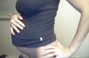 video sexe: La brune a fait un ami aninelingus, puis sucé de sa x amateur video queue dure