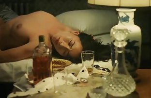 video sexe: Deux maîtresses branler coups de pied le pénis d’un video sex amateur french esclave obéissant