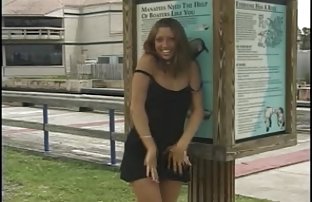 video sexe: avec de petits seins sur la sexe vidoes plage
