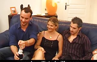 video sexe: Troll géant met une poupée ballotté sur son amateur sexe movies instrument