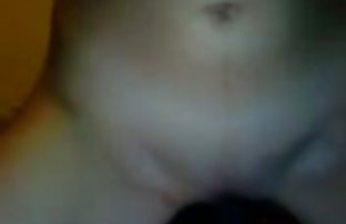 video sexe: Blonde chaude passionnément suce la amat sex video queue et baise avec son copain