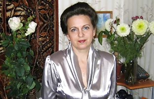 video sexe: Brunette mince montre son site de video sexe amateur Dulce poilu