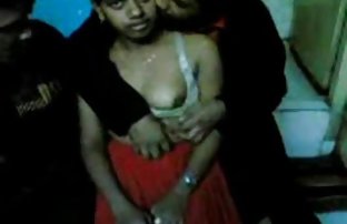 video sexe: Le gars gratuit sexe a persuadé le tchèque de coucher avec lui.