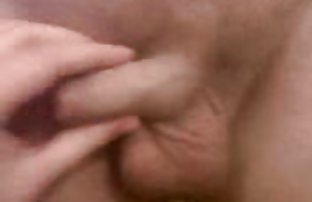 video sexe: Blonde avec sexe clip amateur des lunettes fait un cool et a donné le cancer elle-même