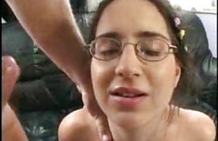 video sexe: Quelqu’un d’en haut est discrètement regarder la qexe amateur famille nudiste