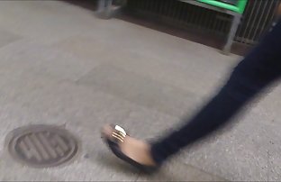 video sexe: Valeria se soûla et baisée video de baise amateur elle-même avec le cou d’une bouteille