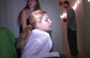 video sexe: Beau bébé s’est apporté à l’orgasme video sexe avec un Jerk