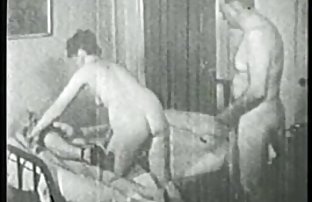 video sexe: Le mâle blanc s’amuse sexe amateur francais gratuit avec deux poussins asiatiques