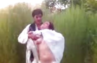 video sexe: Puffy sexamateur salope brésilienne a donné à lécher le vagin d’un nègre