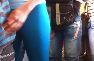 video sexe: Adolescent a donné un gomich dans le cul pour de sexe armateur l’argent