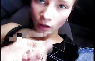 video sexe: Jeune femme spectaculaire sex amatoer en collants collé ses doigts dans le Dulce
