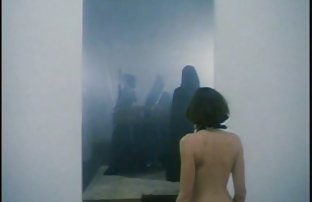 video sexe: Fille Caroline se masturbe un Squeak dans sexe alateur une snooch to the ivre